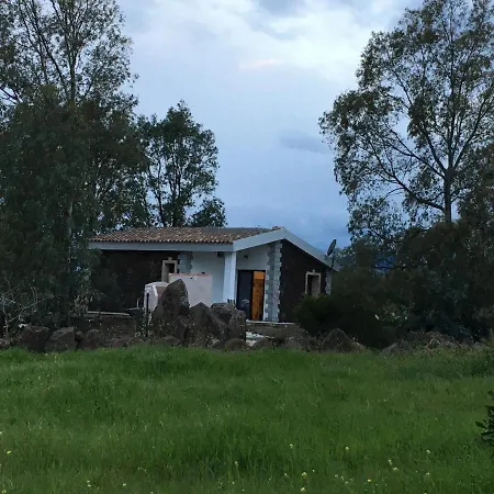 Dom wakacyjny Sa Tanca De Su Catreathu